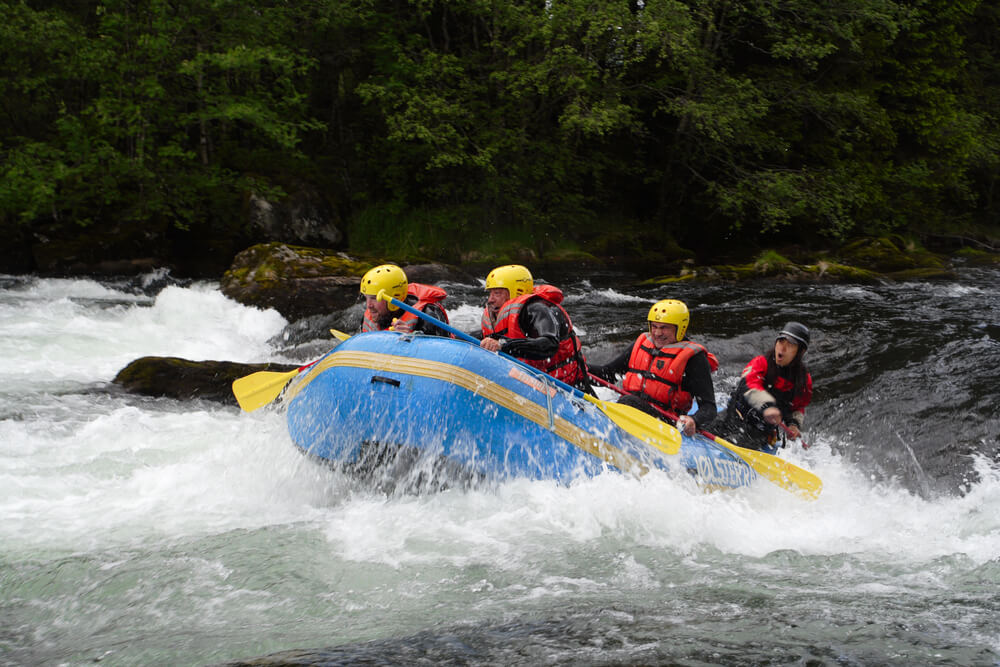 Tudo o que você precisa saber sobre o rafting