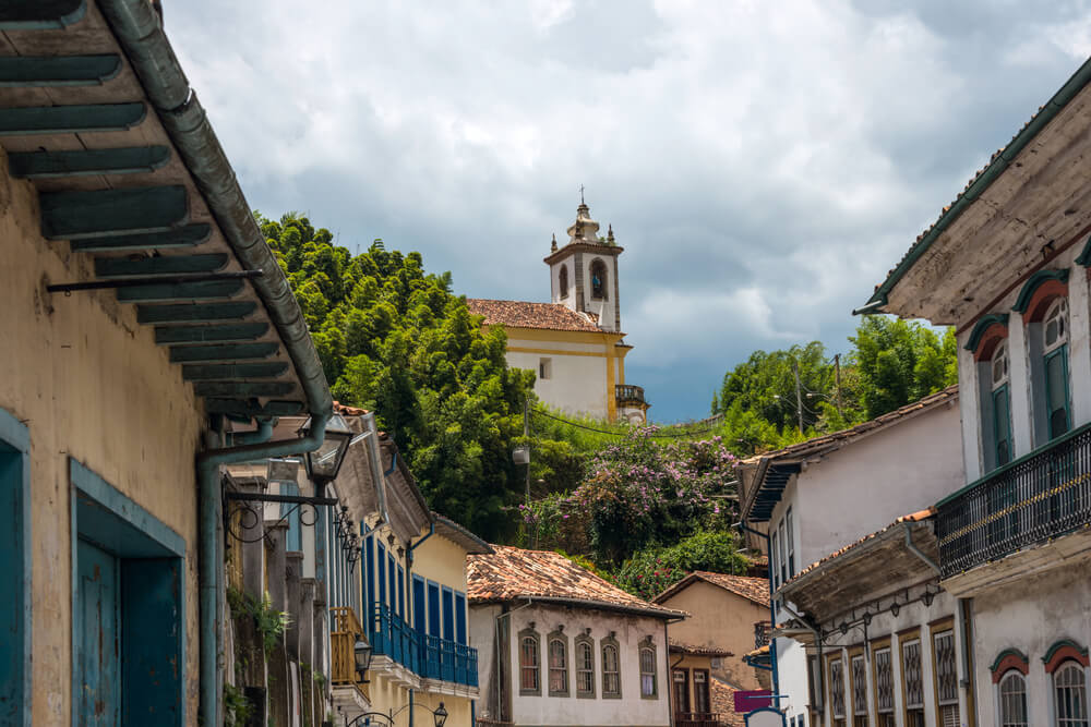 5 razões para viajar sozinho pelo Circuito do Ouro